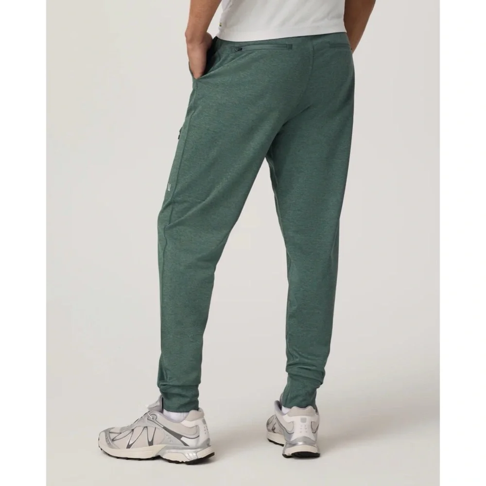 Vuori Sunday Performance Jogger Agate Green Heather Med